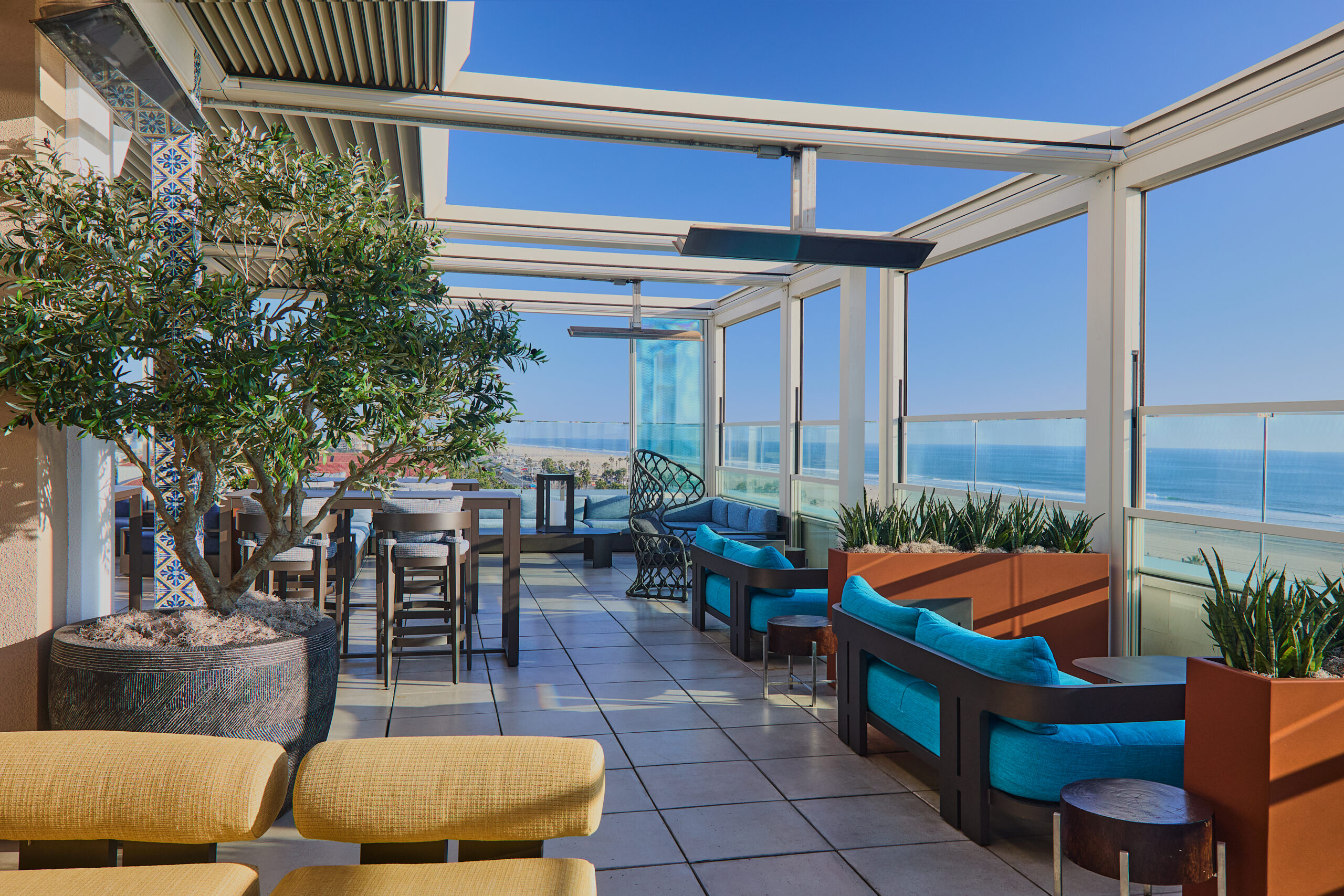 Ocean view sunsets are free